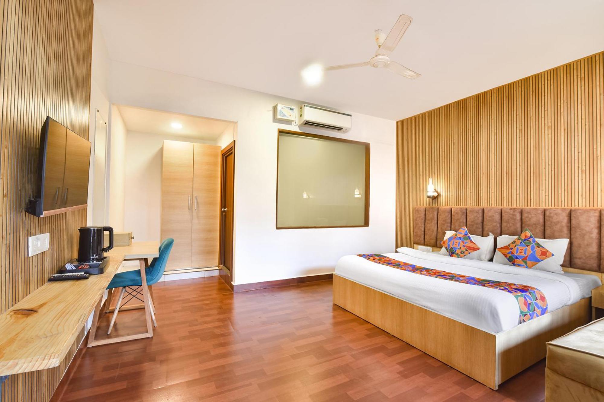 Fabhotel Morjim Bliss - 500M From Morjim Beach Екстер'єр фото