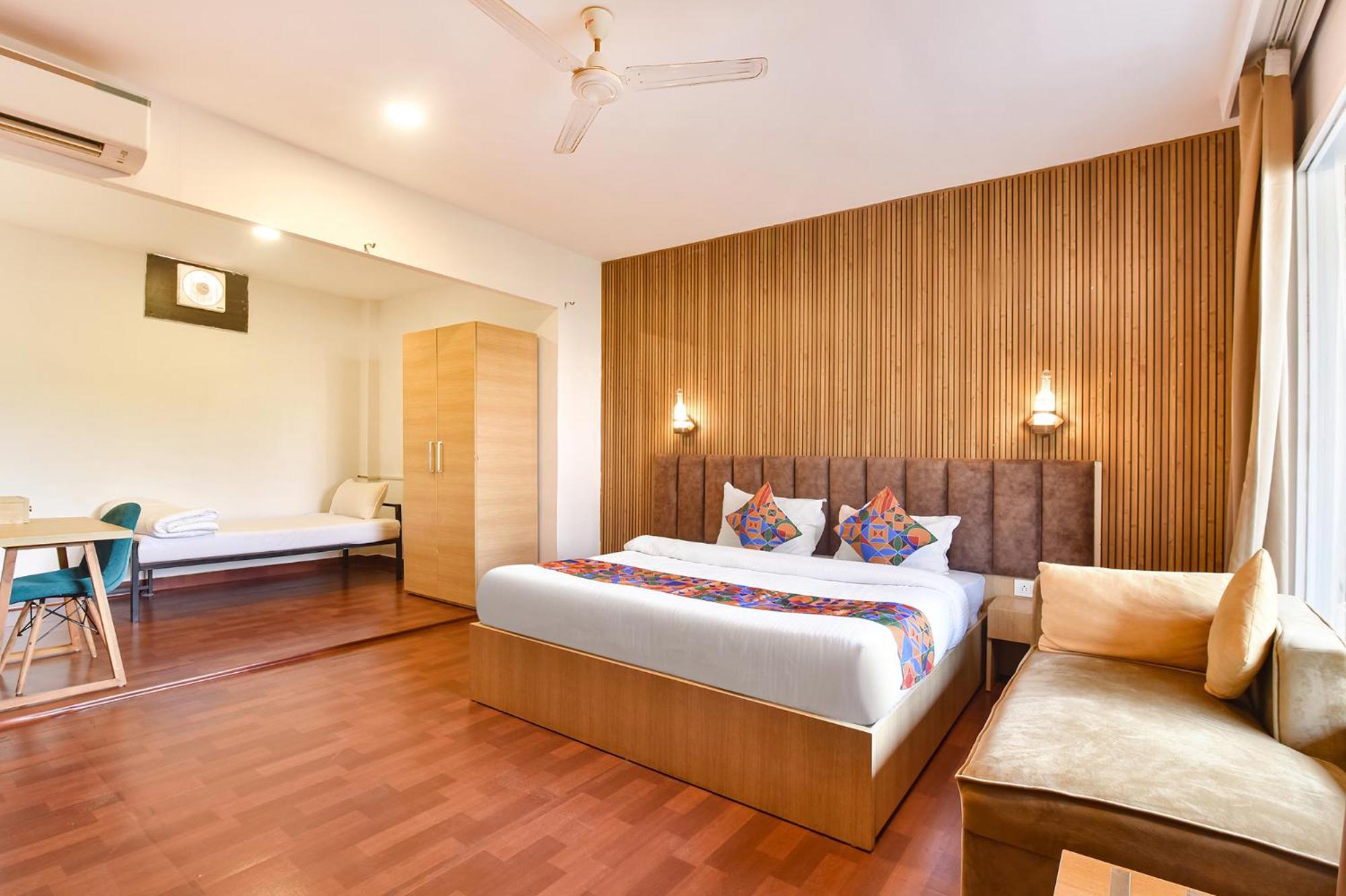 Fabhotel Morjim Bliss - 500M From Morjim Beach Екстер'єр фото